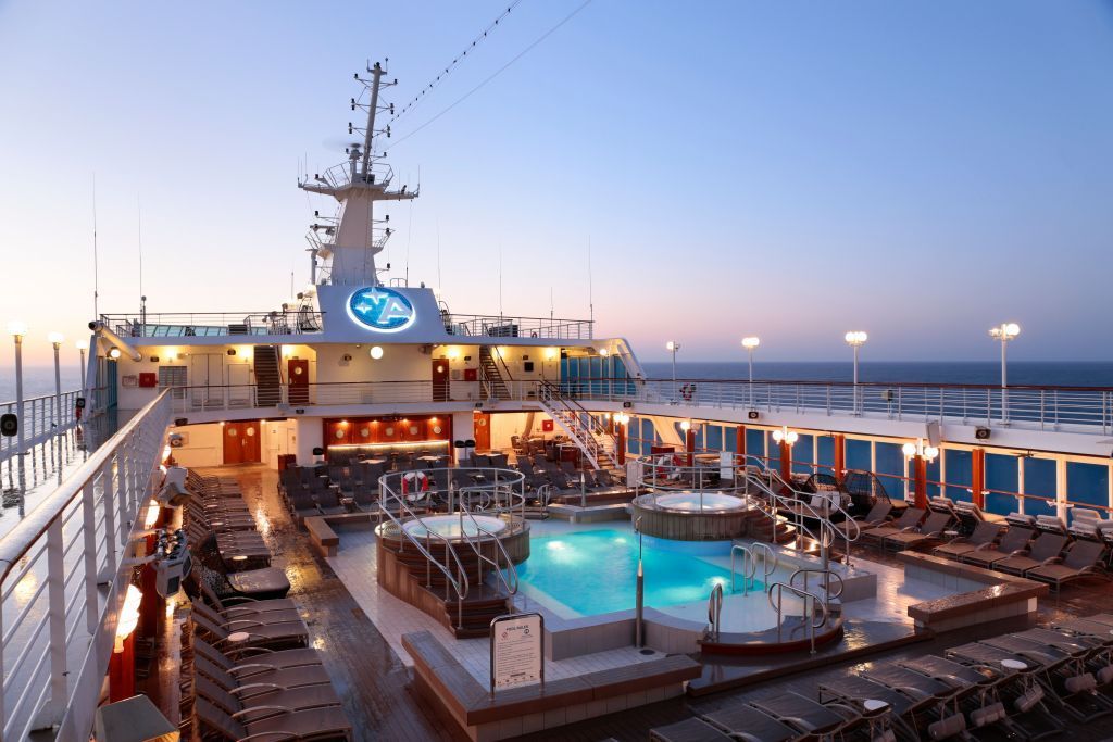 Desire Cruises