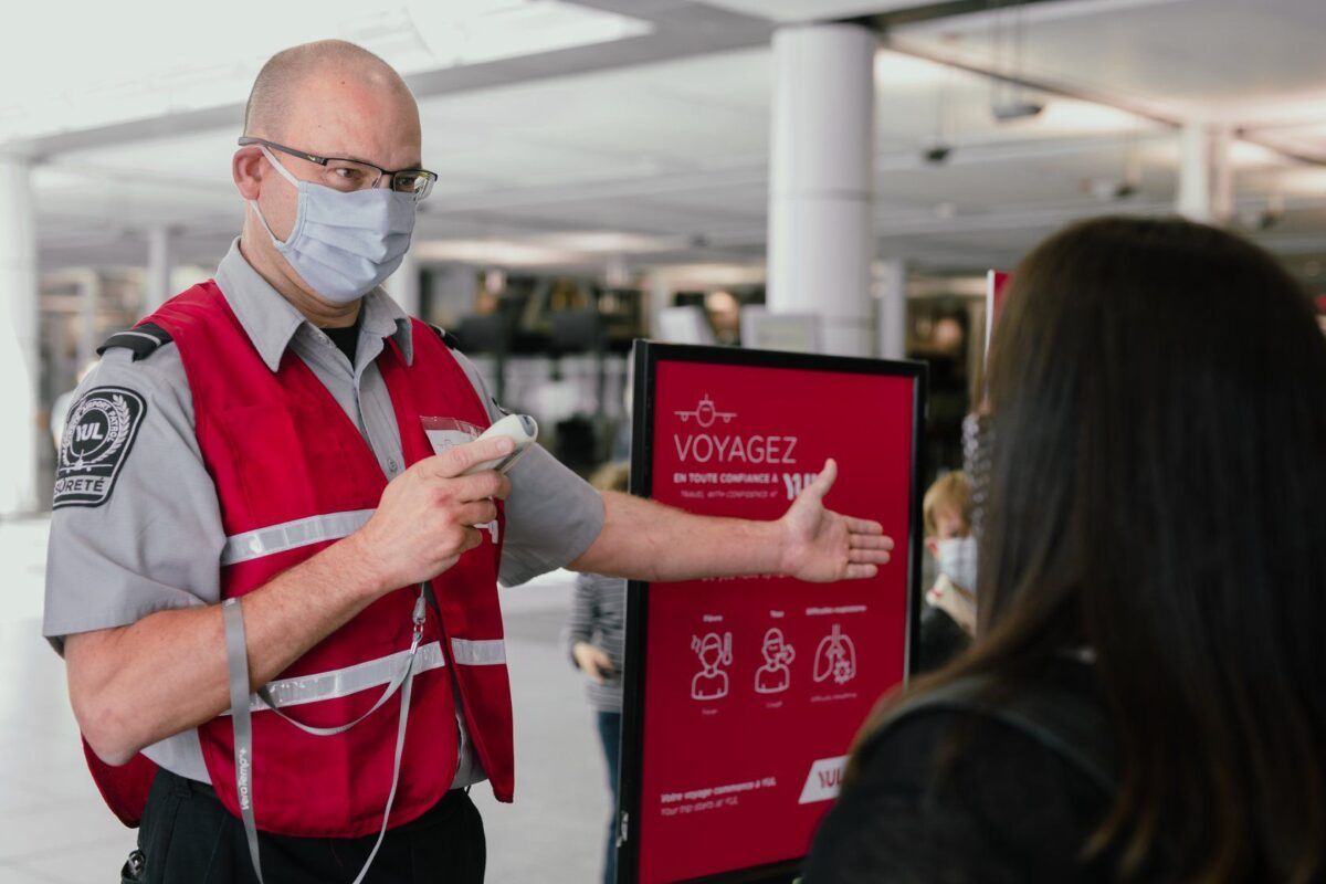 Canada airport arrival during pandemic