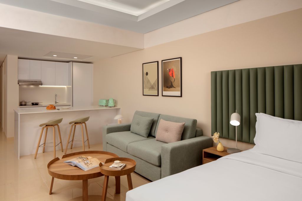 Staybridge Suites Dubai Internet City Studio Kitchen