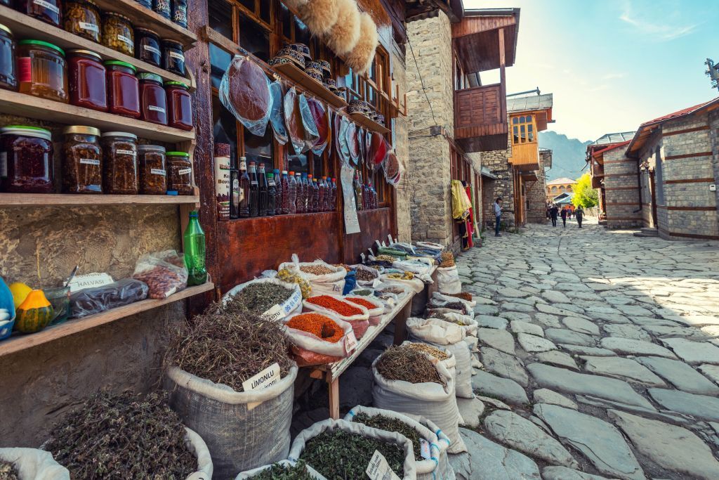 Azerbaijan local gastronomy