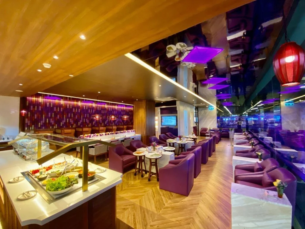 Phuket Airport Royal Orchid lounge