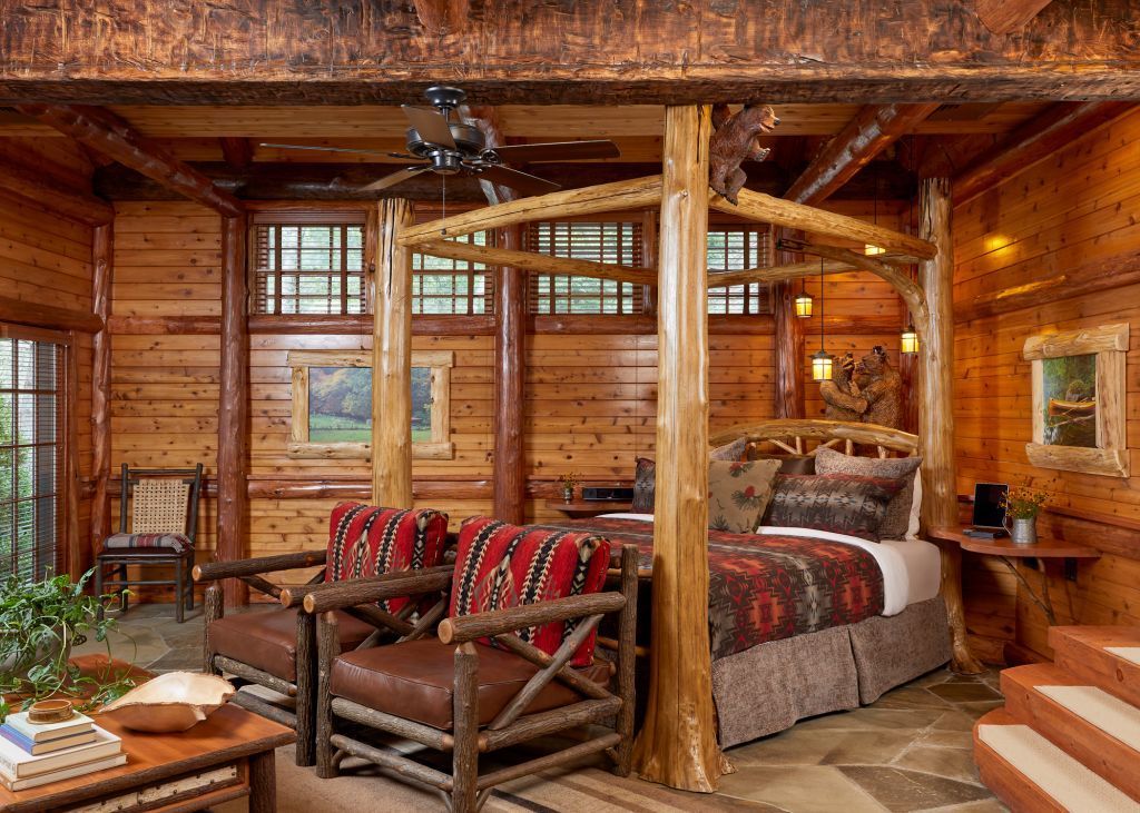 Chatwal Lodge room Cr Tim Williams