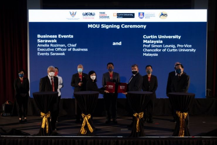 BESarawak signed MoU with Curtin University