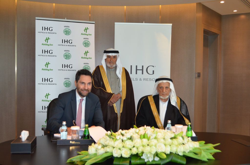 Holiday Inn Najran signing