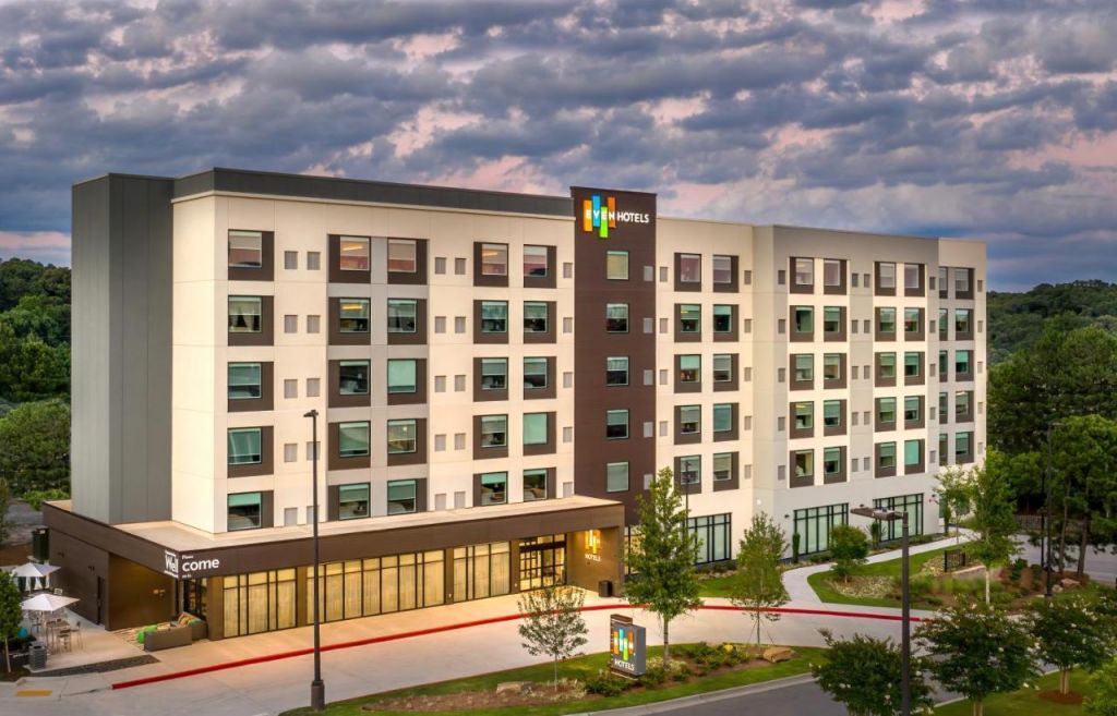 even hotel atlanta