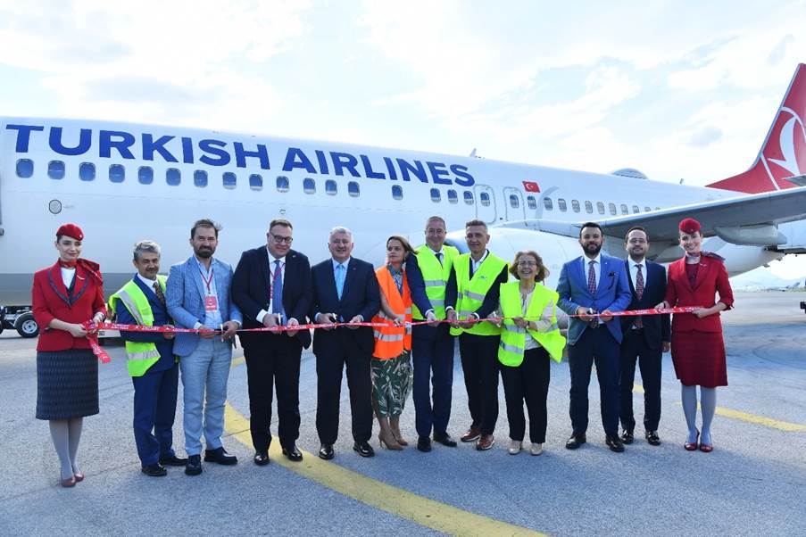Turkish Airlines Touches Down Tivat