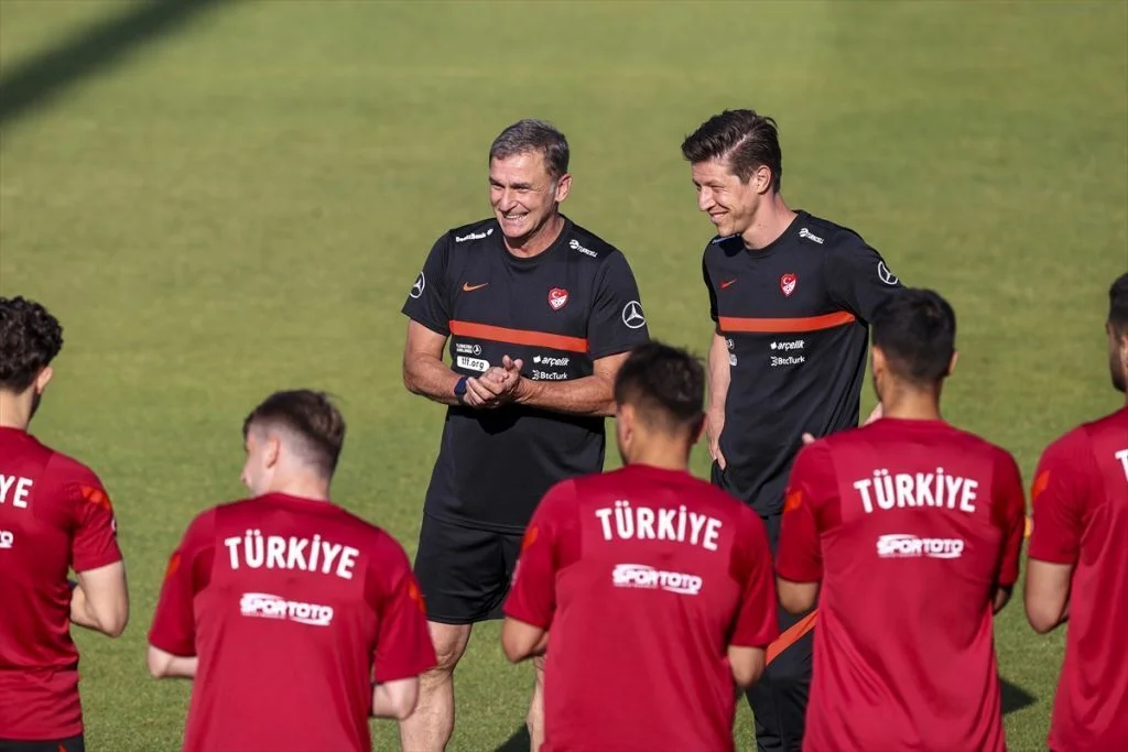 Turkey Officially Becomes Türkiye 4 Türkiye football players