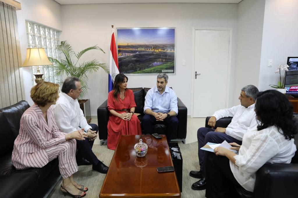 UNWTO Visits Paraguay President