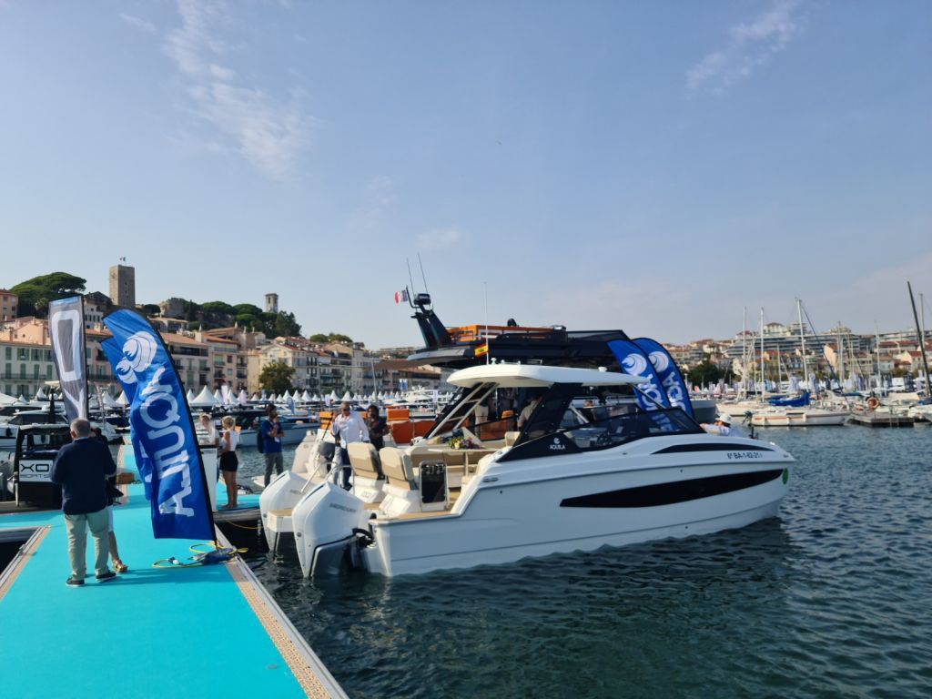 Aquilas Power Catamarans
