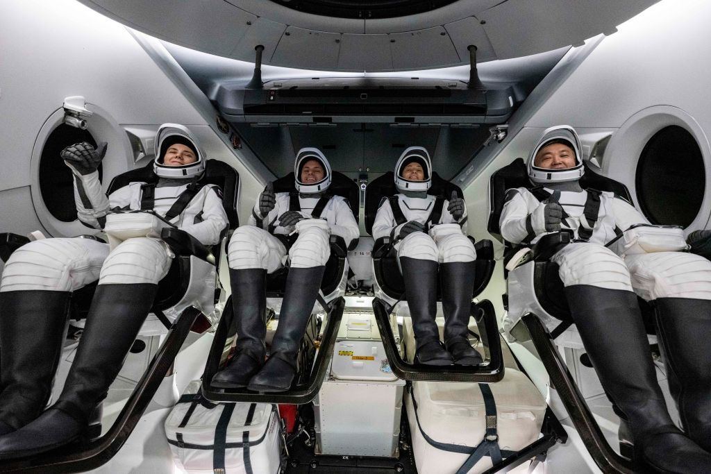NASA SpaceX Crew returns