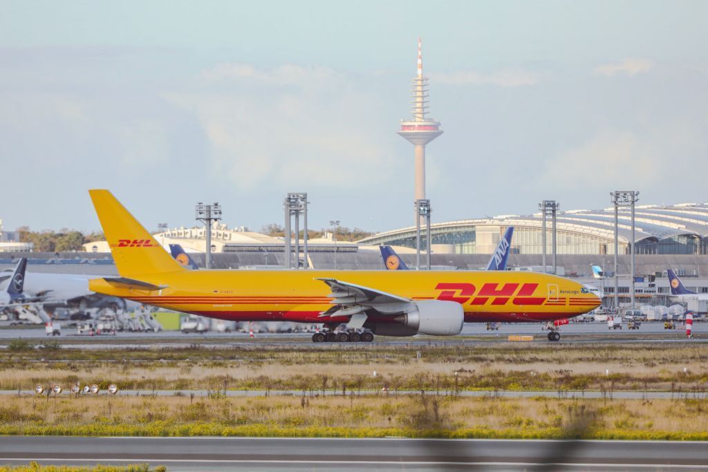 DHL Plane