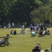 Uk Records Hottest Day Of The Year 6 london hot weather806 parks