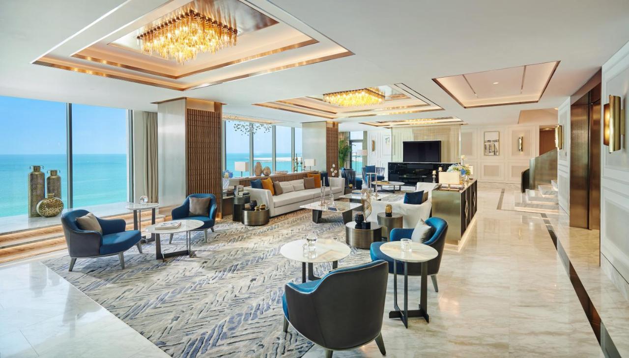 7 Most Luxurious Hotels In Dubai 5 mandarin oriental jumeira