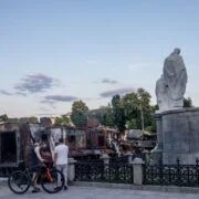 Ukraine'S Unconventional Attraction: War Tourism And Its Impact On Global Perception 3 War Tourism in Ukraine