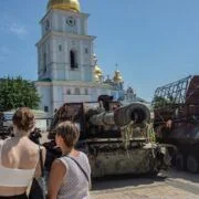 Ukraine'S Unconventional Attraction: War Tourism And Its Impact On Global Perception 27 241 ukraine war tourism