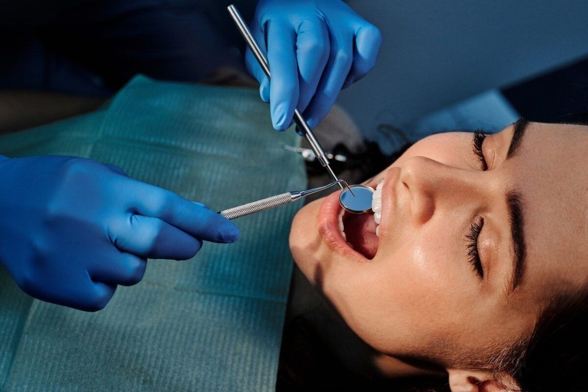 Dentist