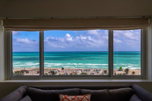 Home 41 citizenM Miami Worldcenter