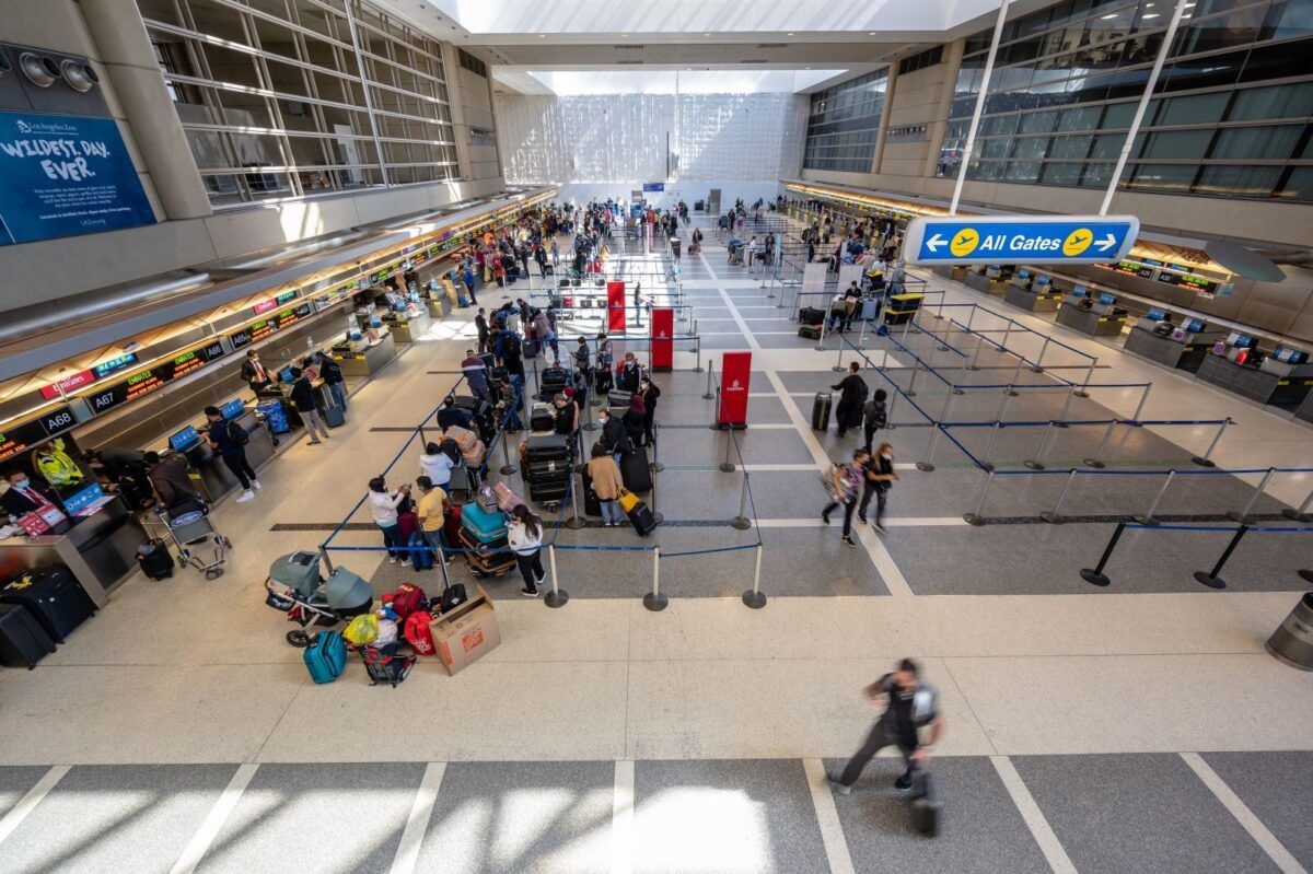 LAX