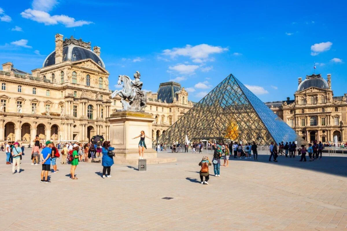 Paris' iconic Louvre Museum
