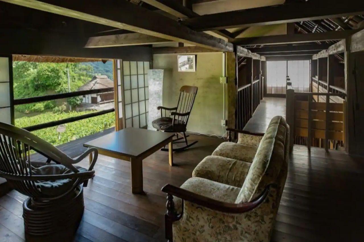 airbnb japanese house