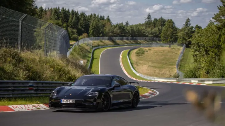 2025 Porsche Taycan the fastest electric car at the Nürburgring