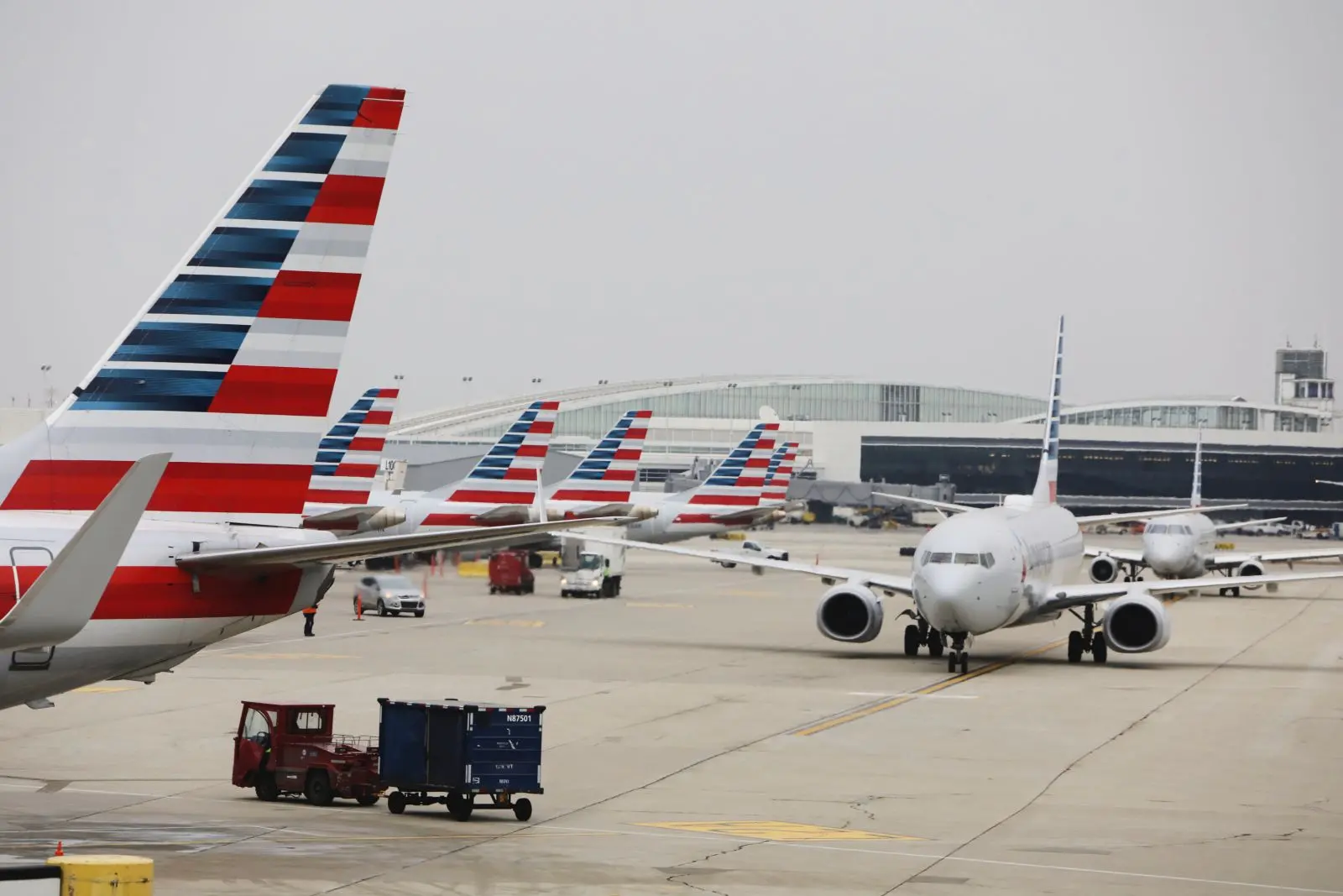American Airlines aircraft tails and plane taxing