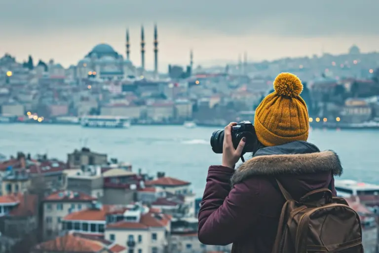 Tourist in Istanbul takes photos