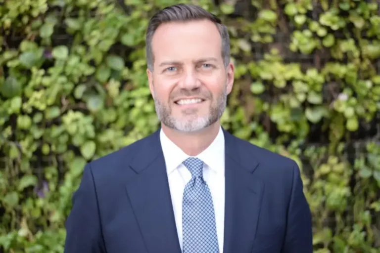 Fred Dixon names CEO of Brand USA