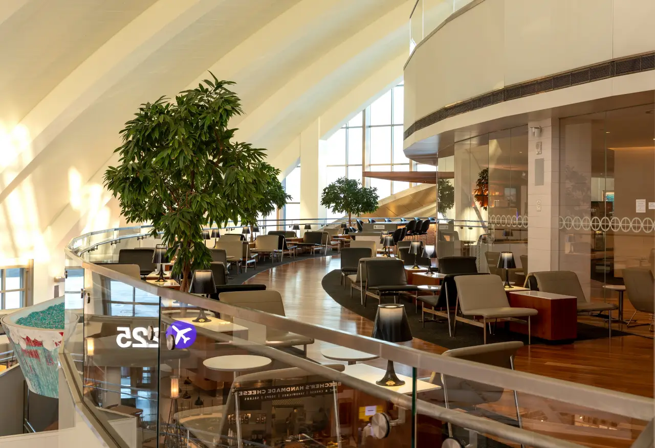 Star Alliance lounge at Los Angeles International Airport