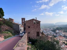 road to Vilafamés castle with views