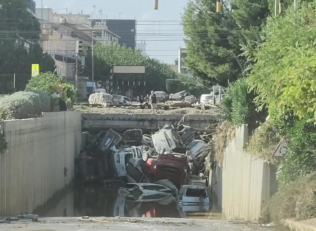 Extensive Transportation Disruptions in Valencia: Roads & Rails Damaged