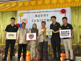 Donny Tan BESarawak SK Ulu Sungai Merah headmaster