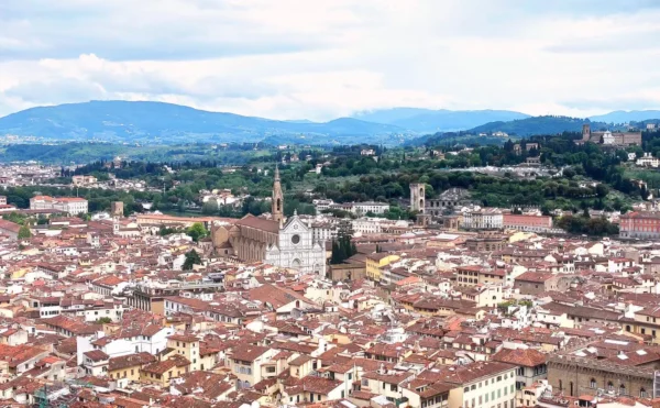 Home 3 A panoramic view of Florence with the Basilica of Santa Croce and surrounding hills.
