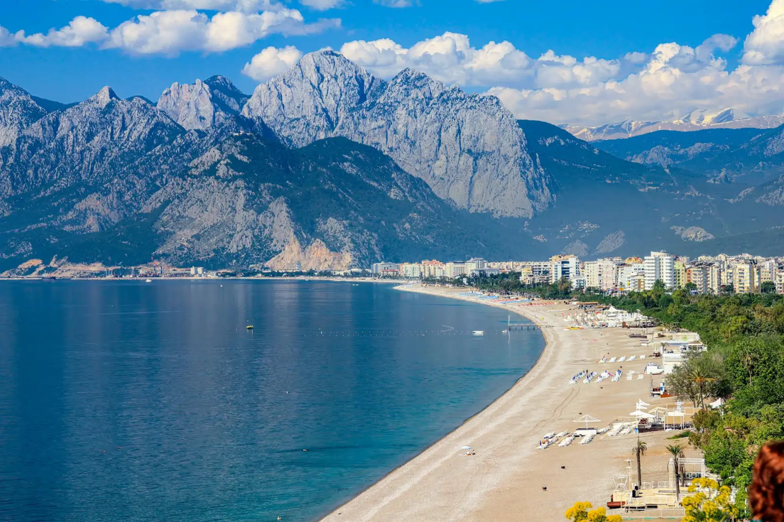 Antalya’s Tourism Growth Fueled by UK and Poland in 2025 – Focus on Travel News