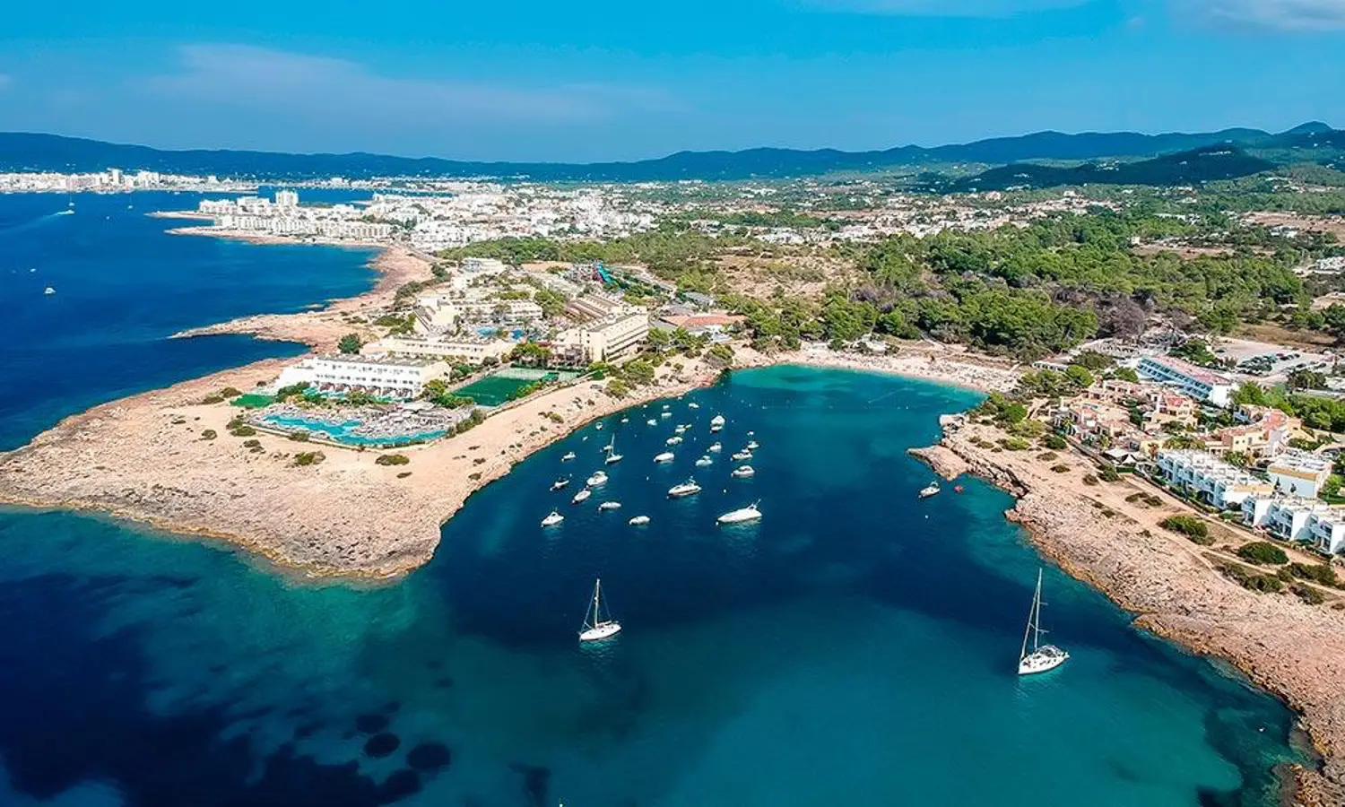 EU Holiday Package Prices Rise in 2025