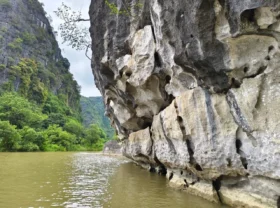 4d. External limestone cave