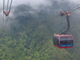 9b. Cable car going up mountain