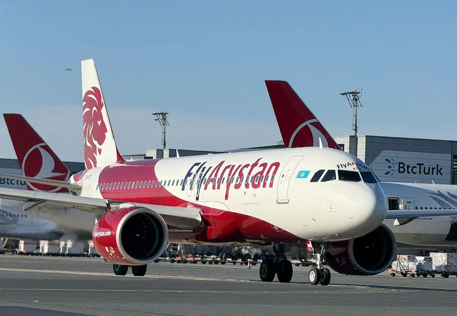 Flyarystan Launches Direct Karaganda–Istanbul Flights 2 FlyArystan Airbus A320 taxiing at Istanbul Airport after inaugural Karaganda–Istanbul flight