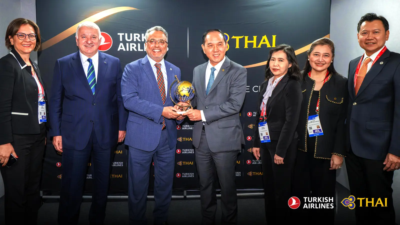 Turkish Airlines and THAI Sign Joint Business Agreement in Delhi