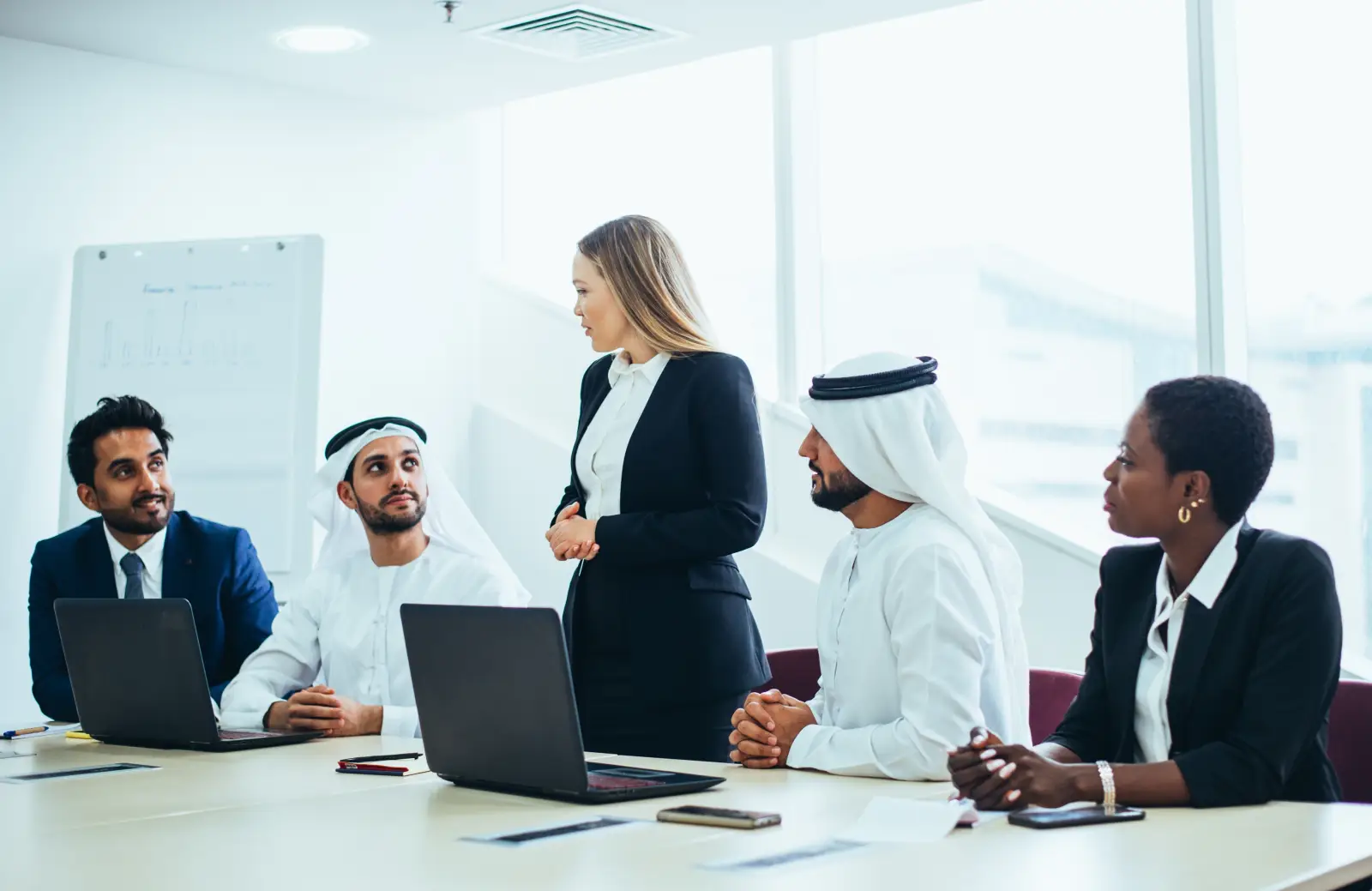 Pack Your Plans: Why 2025 Is the Best Time to Start Your Business in Dubai - Focus on Travel News