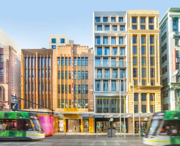 Exterior view of Hotel Indigo and Holiday Inn at Melbourne Walk