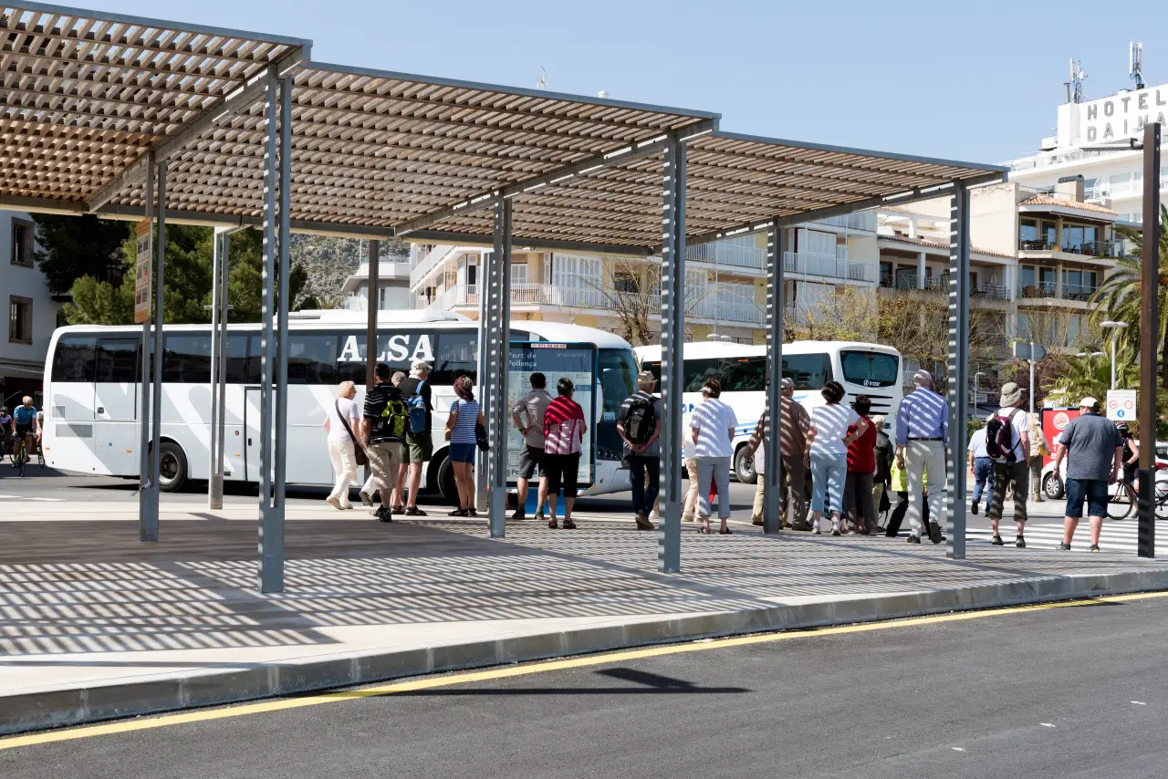 Spanish Government Acts to Block Foreign Bus Operators