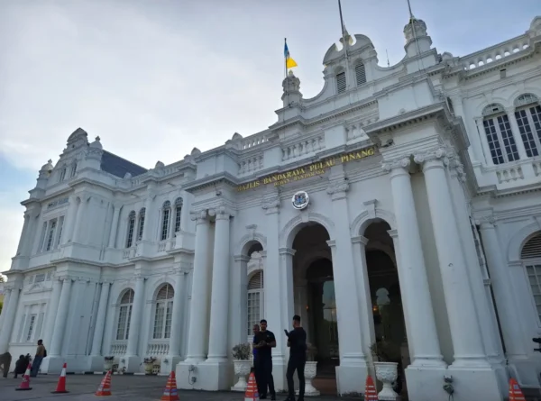 A Nostalgic Tour Of A Bygone Colonial Era In Penang’s Unesco World Heritage Site 11 5b. City hall Penang