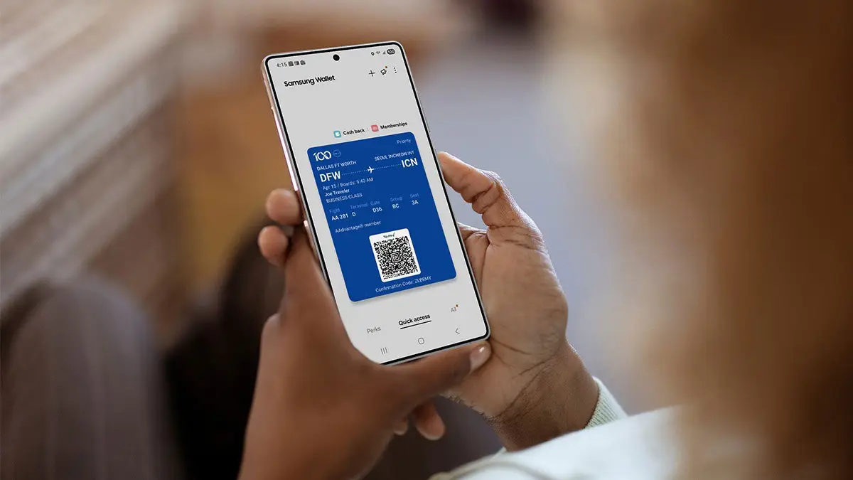 Passenger viewing American Airlines digital boarding pass in Samsung Wallet on smartphone