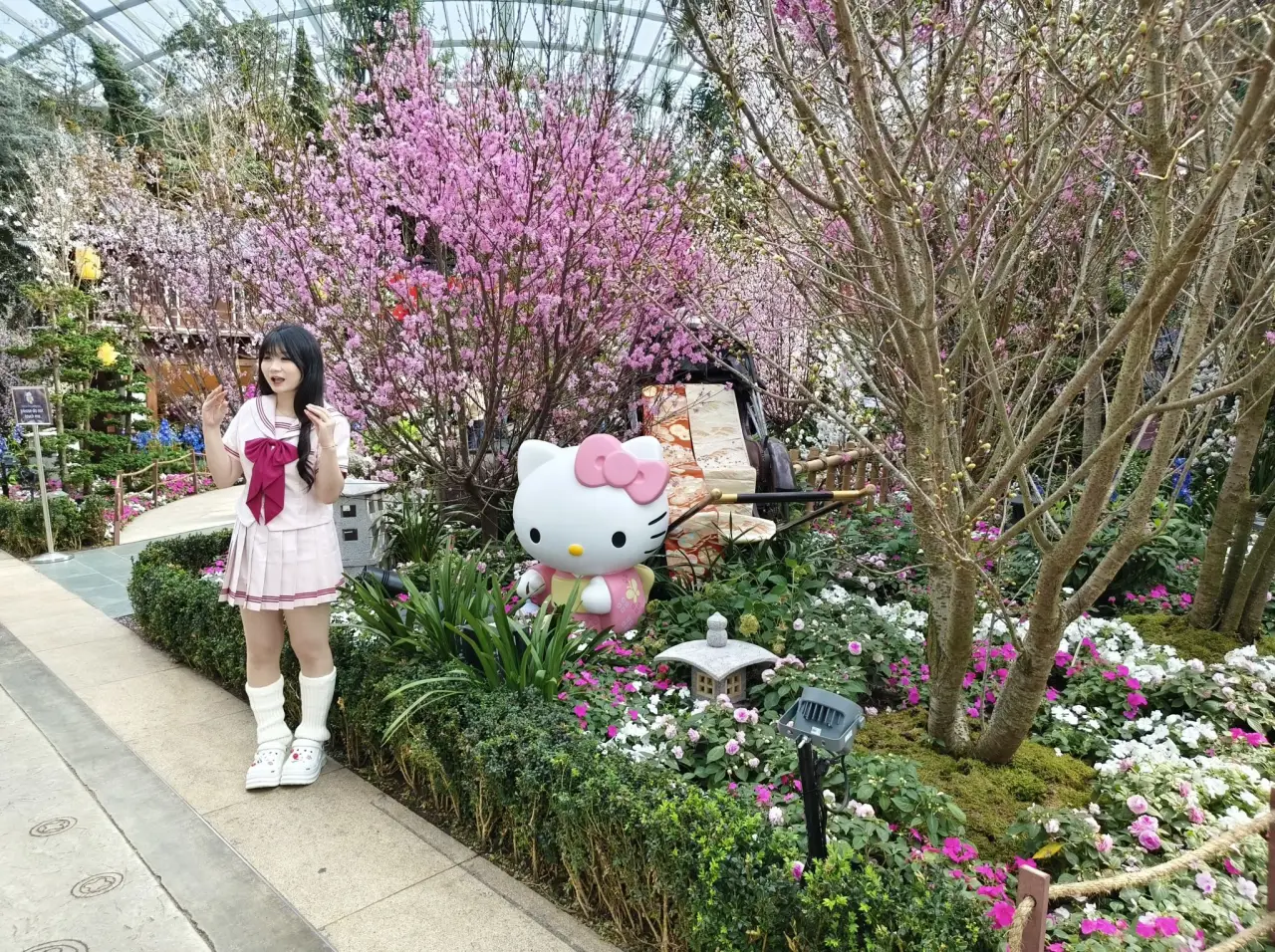 Sakura Floral Extravaganza At Singapore’s Gardens By The Bay 7 3a. Instagrammer with Hello Kitty