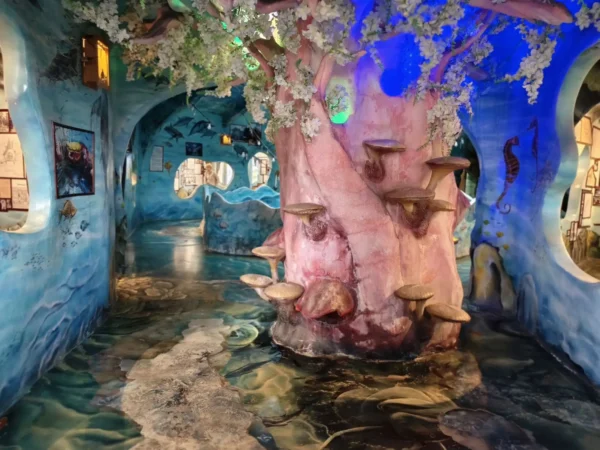 The Weird, Wild And Wonderful Crazy House In Da Lat, Vietnam 15 5b. mushrooms