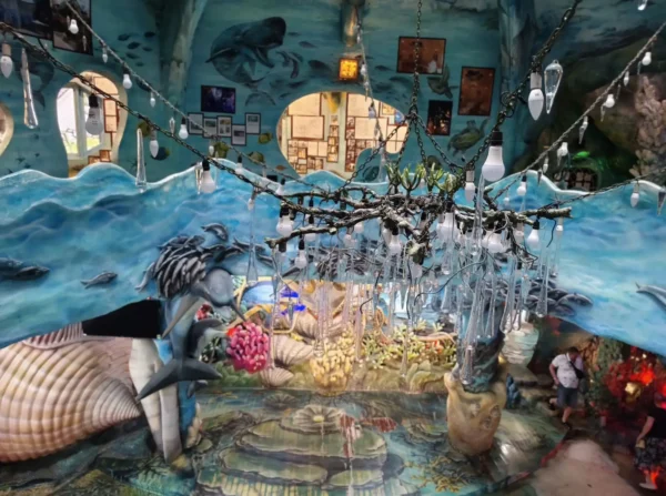 The Weird, Wild And Wonderful Crazy House In Da Lat, Vietnam 16 5c. ocean room stage