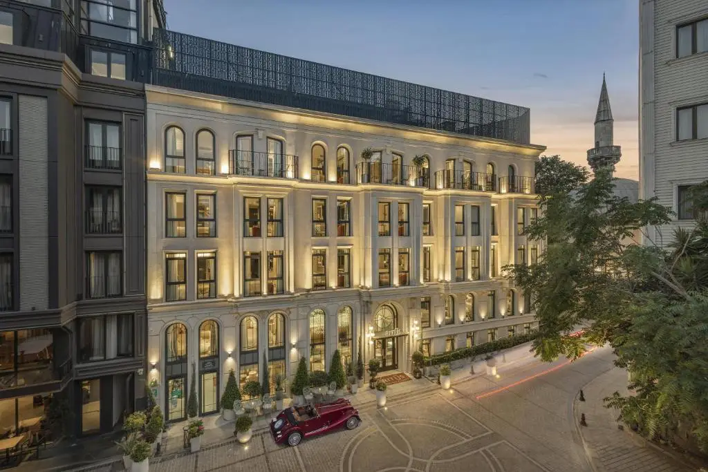 Istanbul Leads Europe In New Hotel Openings For 2026 9 Ritus Hotel Istanbul Sultanahmet exterior facade at dusk