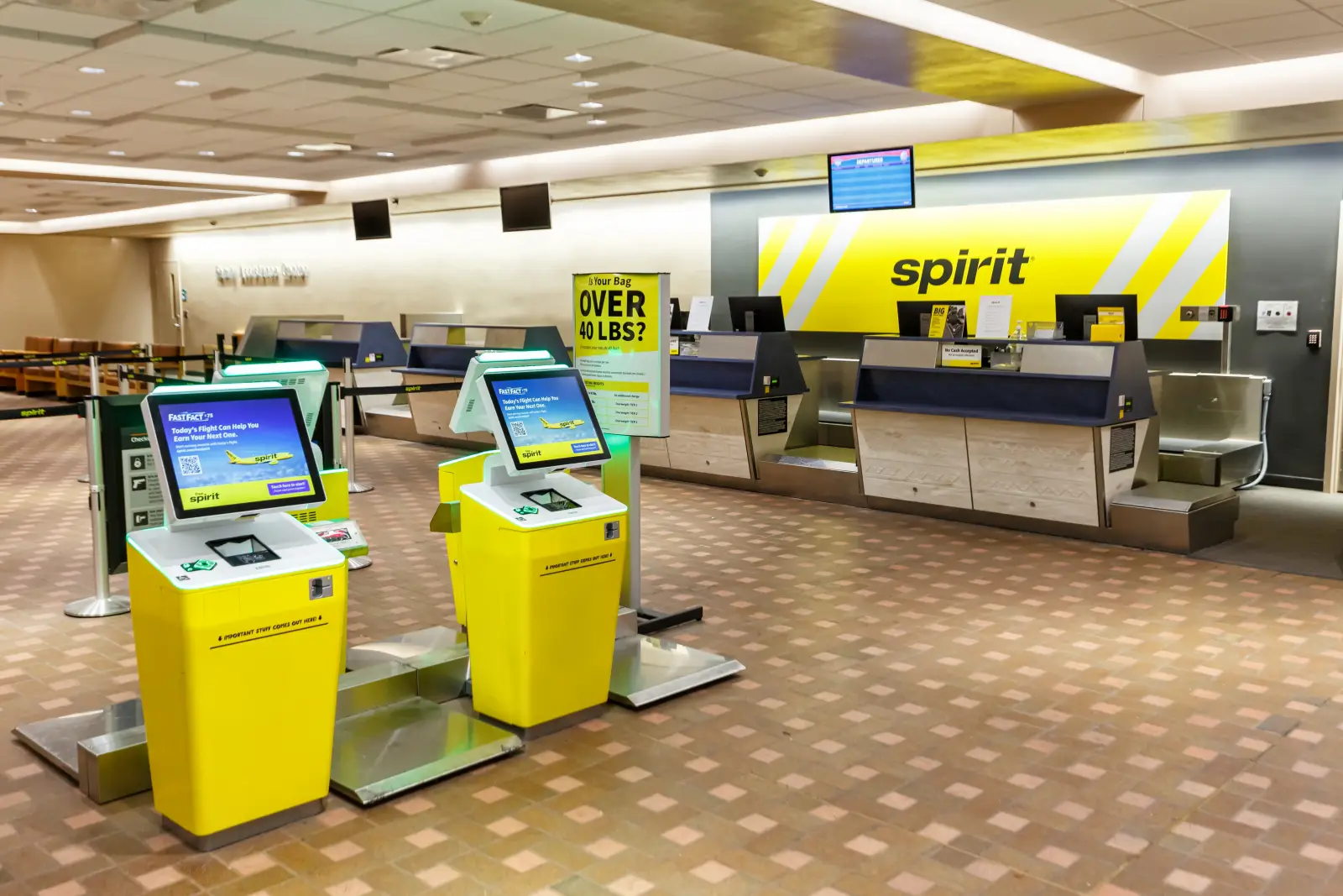 Spirit Airlines is gone: all flights cancelled and 17,000 jobs lost as carrier closes for good