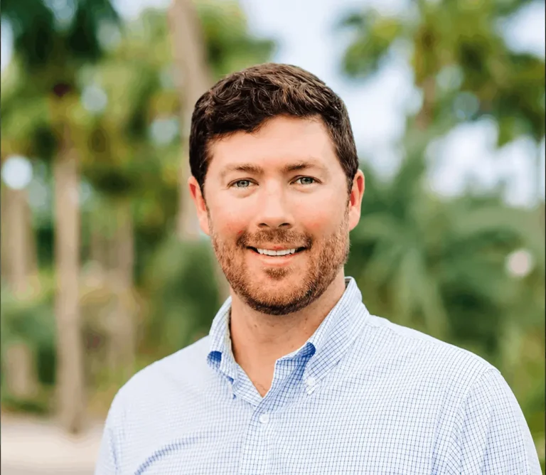 Scott McLeod, President of KeyData, outdoor headshot photo